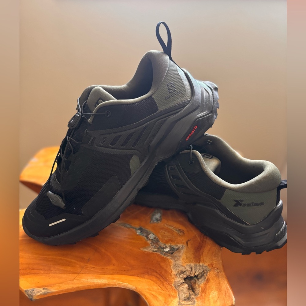 Salomon Men’s Hiking Shoes- Size 7